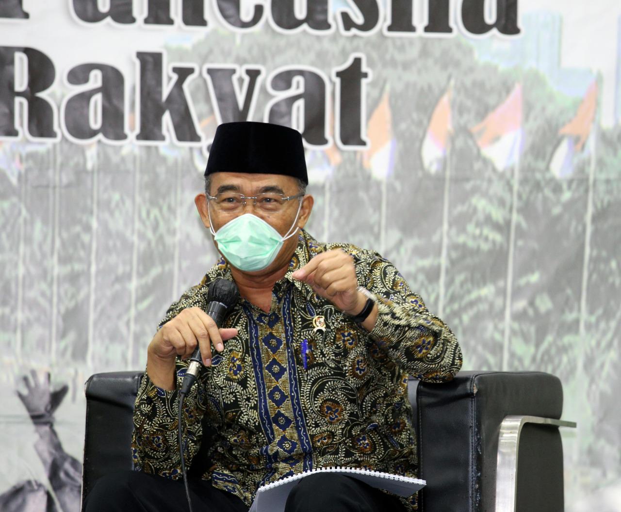 Menteri Koordinator Bidang Pembangunan Manusia dan Kebudayaan (Menko PMK) Muhadjir Effendy.