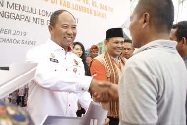 Kemenko PMK Serah Terima 40 Ribu Rumah Korban Gempa NTB